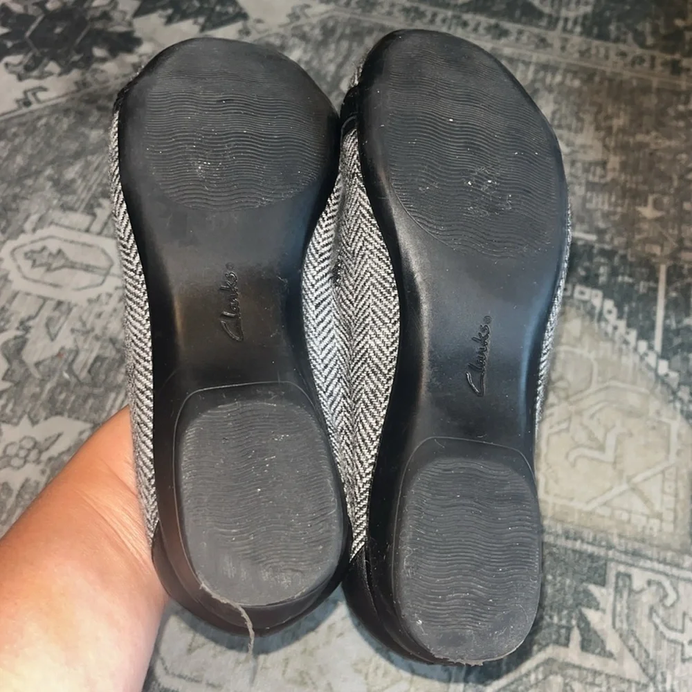 Clarks Women's Kinzie Light Ballet Flats size 7
